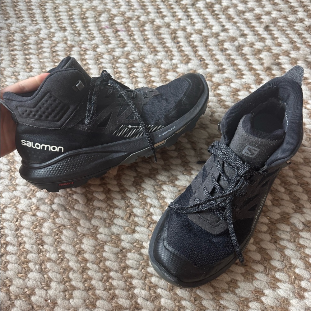 Salomon Black Trail Running Athletic Shoes